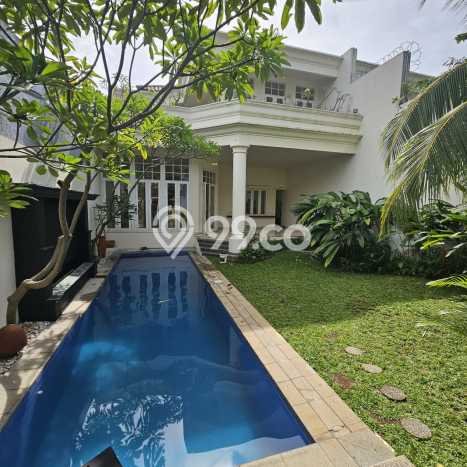 Dijual Rumah Mewah Elegan Dengan View Eksklusif di Kemang, Jakarta Selatan Dijual Rumah Mewah Elegan Dengan View Eksklusif di Kemang, Jakarta Selatan