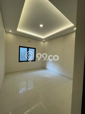 Disewakan! Rumah 4 Kamar Tidur &
3 Kamar Mandi di Sektor 9-Bintaro, Tangerang Selatan Disewakan! Rumah 4 Kamar Tidur &
3 Kamar Mandi di Sektor 9-Bintaro, Tangerang Selatan