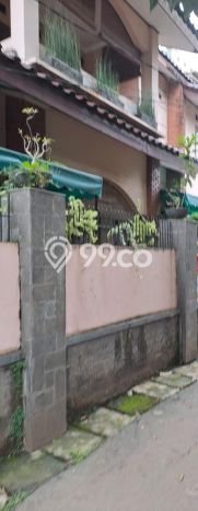 Rumah Strategis Minimalis Lb 300m2 di Pondok Aren, Tangerang Selatan Rumah Strategis Minimalis Lb 300m2 di Pondok Aren, Tangerang Selatan