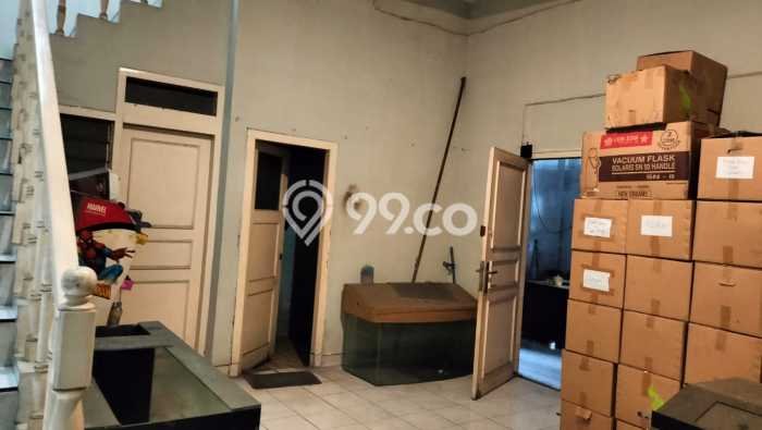 Siap Huni Hunian Elit 3 Kamar di Astanaanyar Dekat ke Mana Pun Siap Huni Hunian Elit 3 Kamar di Astanaanyar Dekat ke Mana Pun