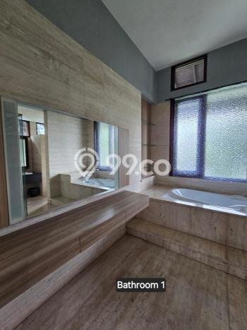 Rumah Strategis di , Dekat Bandung, Bandung - 6 KT Rumah Strategis di , Dekat Bandung, Bandung - 6 KT