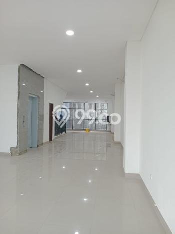 Disewakan Ruko di Kawasan Ramai Sudirman Luas 355m2 Disewakan Ruko di Kawasan Ramai Sudirman Luas 355m2