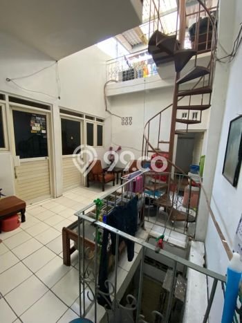 Lokasi Strategis! Dijual Ruko Bisnis di Semarang Timur, Semarang Kondisi Bagus Lokasi Strategis! Dijual Ruko Bisnis di Semarang Timur, Semarang Kondisi Bagus