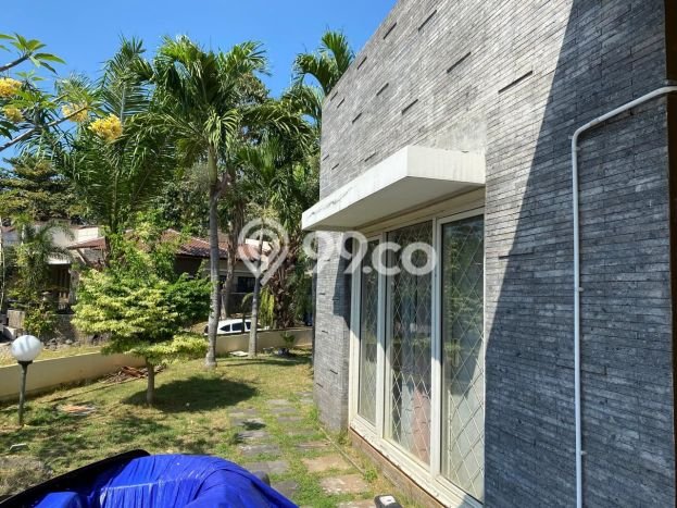 Dijual Cepat Rumah Minimalis & Modern LB 345m2 di Jangli Dijual Cepat Rumah Minimalis & Modern LB 345m2 di Jangli