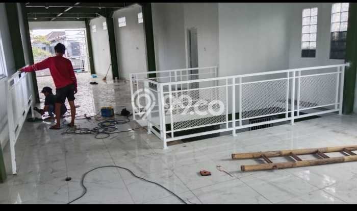 Unit Ruko Dijual di Semarang Timur Semarang 330m2 Unit Ruko Dijual di Semarang Timur Semarang 330m2