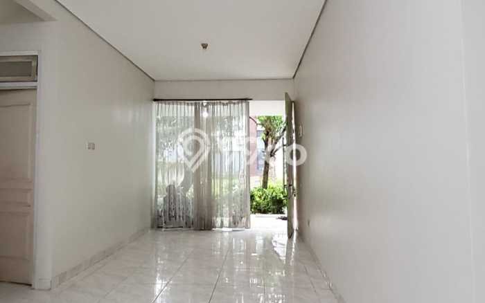 Rumah Disewakan Bekasi LT 153m2 LB 123m2 Kawasan Jatikarya Rumah Disewakan Bekasi LT 153m2 LB 123m2 Kawasan Jatikarya
