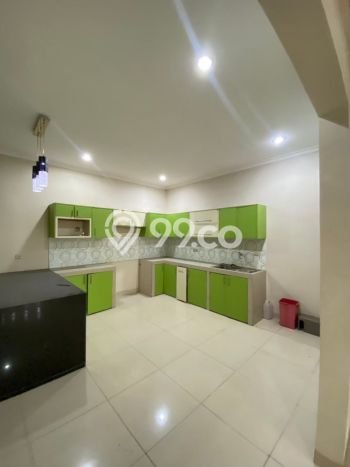 Rumah Strategis Modern Lb 170m2 di Gunung Putri, Bogor Rumah Strategis Modern Lb 170m2 di Gunung Putri, Bogor