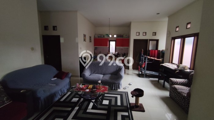 Dijual Segera Kost 22 Kamar, 20 Kamar Mandi di Coblong, Bandung, Luas 1000m2 Dijual Segera Kost 22 Kamar, 20 Kamar Mandi di Coblong, Bandung, Luas 1000m2
