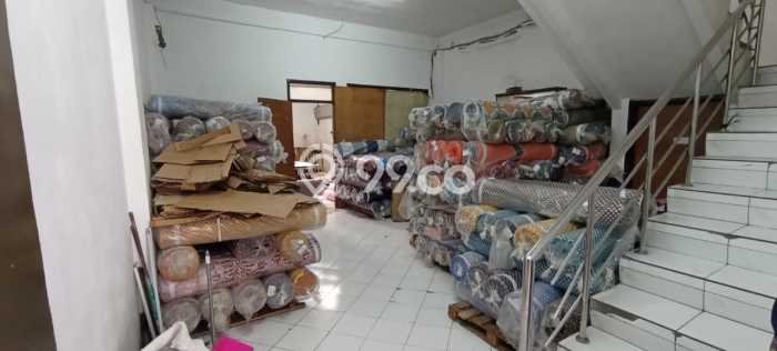 Lokasi Strategis! Dijual Ruko Bisnis di Babakan Ciparay, Bandung Kondisi Baik Lokasi Strategis! Dijual Ruko Bisnis di Babakan Ciparay, Bandung Kondisi Baik