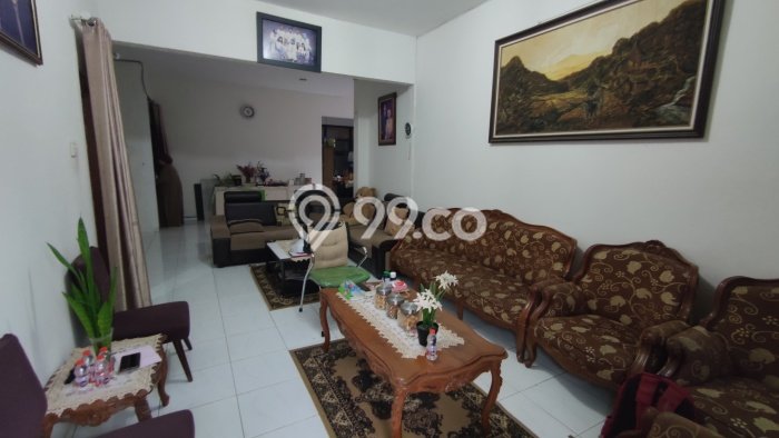Dijual Segera Kost 22 Kamar, 20 Kamar Mandi di Coblong, Bandung, Luas 1000m2 Dijual Segera Kost 22 Kamar, 20 Kamar Mandi di Coblong, Bandung, Luas 1000m2