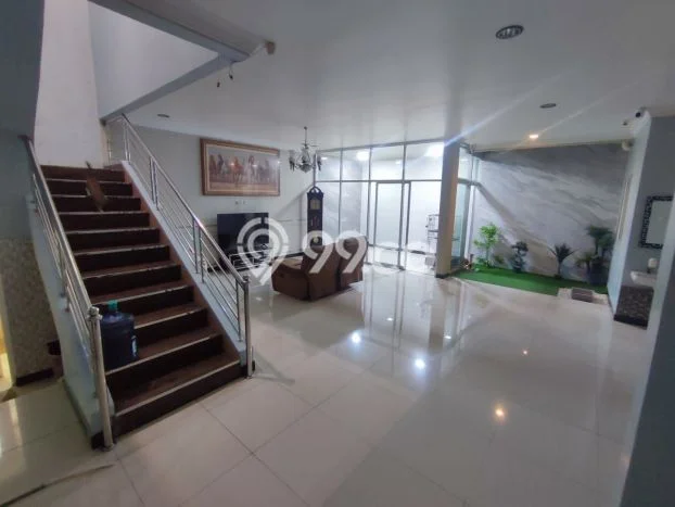 Rumah Luxury Modern Siap Huni di Daan Mogot Jakarta Barat Rumah Luxury Modern Siap Huni di Daan Mogot Jakarta Barat