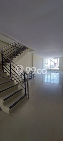 Lokasi Strategis! Dijual Ruko Bisnis di Semarang Selatan, Semarang Kondisi Bagus Lokasi Strategis! Dijual Ruko Bisnis di Semarang Selatan, Semarang Kondisi Bagus