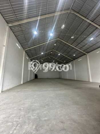 Gudang Area Bisnis di Kepanjen, Luas 800m2m², For Rent, Ready Digunakan Gudang Area Bisnis di Kepanjen, Luas 800m2m², For Rent, Ready Digunakan