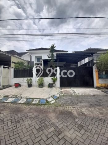 Dijual Rumah 4 Kamar Lokasi Strategis Nyaman dan Strategis di Karangploso Dijual Rumah 4 Kamar Lokasi Strategis Nyaman dan Strategis di Karangploso