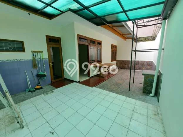 Jarang Ada! Rumah Kontrakan 2 Kamar Bagus Siap Huni Dieng Tidar Jarang Ada! Rumah Kontrakan 2 Kamar Bagus Siap Huni Dieng Tidar