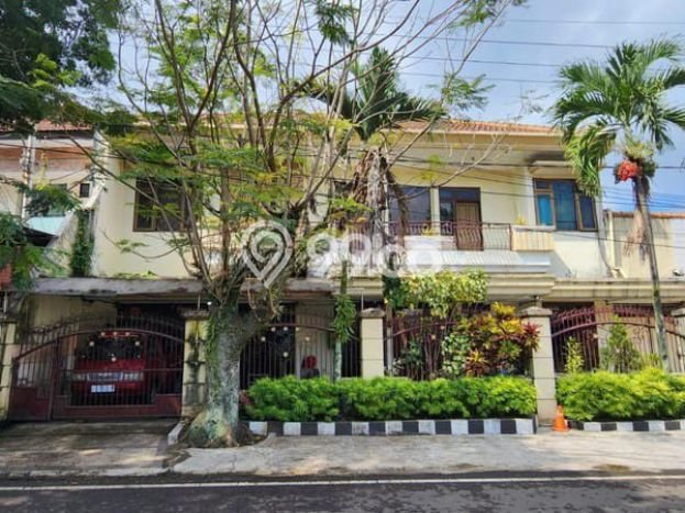 For Sale! Premium House LT 316m2 Desain Elegan di Kasin For Sale! Premium House LT 316m2 Desain Elegan di Kasin