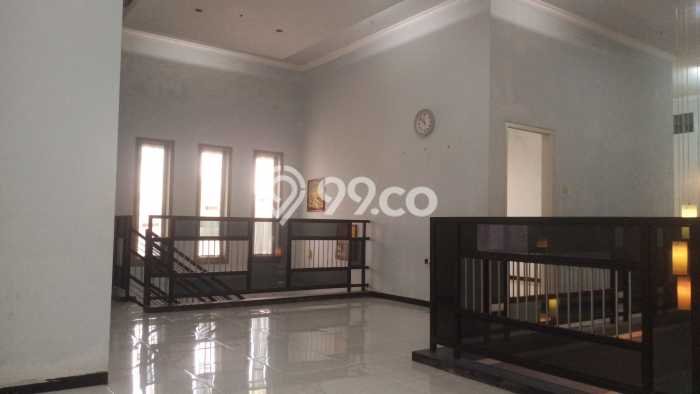 Siap Huni Rumah Mewah 6 Kamar di Lowokwaru Dekat ke Mana Pun Siap Huni Rumah Mewah 6 Kamar di Lowokwaru Dekat ke Mana Pun