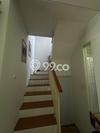 Disewakan! Rumah 3 Kamar Tidur &
2 Kamar Mandi di Soekarno Hatta, Malang Disewakan! Rumah 3 Kamar Tidur &
2 Kamar Mandi di Soekarno Hatta, Malang