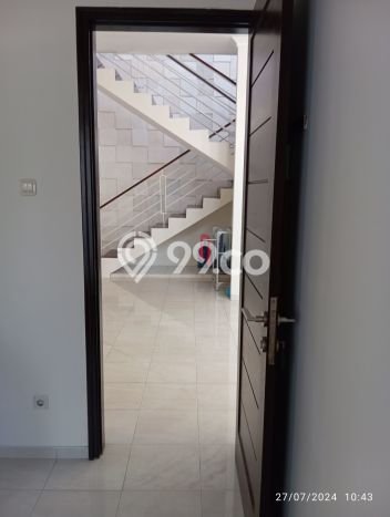 Ready to Use! Luxury House LT 280m2 Desain Elegan di Villa Puncak Tidar Ready to Use! Luxury House LT 280m2 Desain Elegan di Villa Puncak Tidar