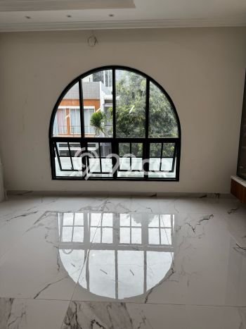 Siap Huni Rumah Mewah 4 Kamar di Cengkareng Dekat ke Mana Pun Siap Huni Rumah Mewah 4 Kamar di Cengkareng Dekat ke Mana Pun