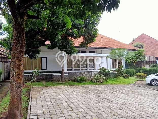 Hunian Elit LB 300m2 Siap Pakai Desain Elegan di Bandung Barat, Bandung Hunian Elit LB 300m2 Siap Pakai Desain Elegan di Bandung Barat, Bandung