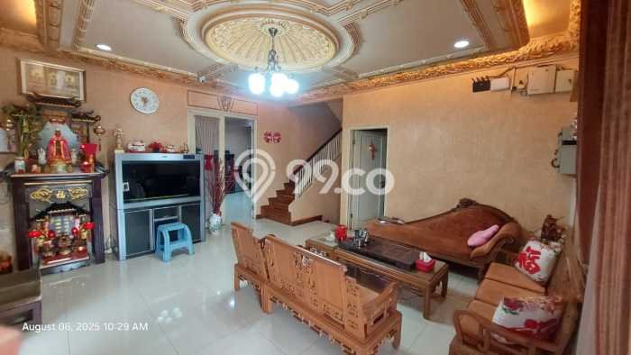 Hot Offer Hunian Mewah Ideal dan Luas di Cengkareng, Jakarta Barat Hot Offer Hunian Mewah Ideal dan Luas di Cengkareng, Jakarta Barat