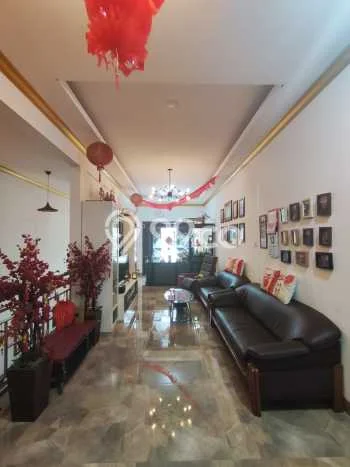 Rumah Elit Modern Tanpa Renovasi di Kamal Jakarta Utara Rumah Elit Modern Tanpa Renovasi di Kamal Jakarta Utara