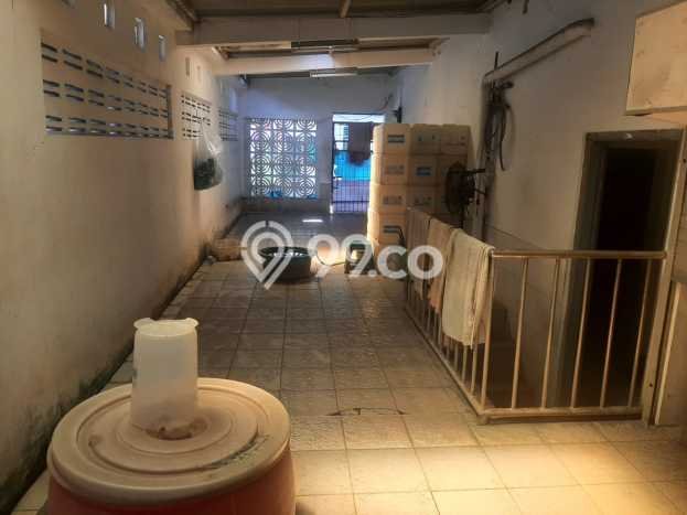 Rumah Idaman Keluarga! Rumah 2 Lantai area Tlogosari, Semarang, Luas 250m2m² LB 200m2m² Rumah Idaman Keluarga! Rumah 2 Lantai area Tlogosari, Semarang, Luas 250m2m² LB 200m2m²