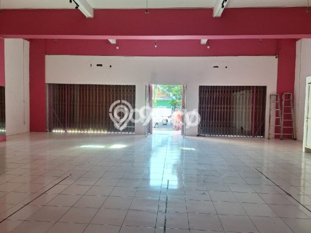 Ruko paling strategis disewakan di Gubeng Surabaya Ruko paling strategis disewakan di Gubeng Surabaya