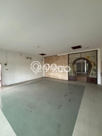 LOKASI PREMIUM! Ruko Kawasan Gubeng, Luas 216m², Lokasi Niaga LOKASI PREMIUM! Ruko Kawasan Gubeng, Luas 216m², Lokasi Niaga