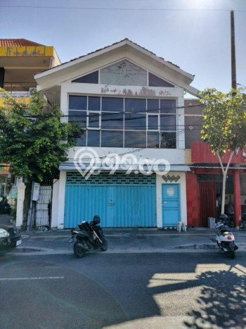 LOKASI PREMIUM! Ruko Kawasan Gubeng, Luas 216m², Lokasi Niaga LOKASI PREMIUM! Ruko Kawasan Gubeng, Luas 216m², Lokasi Niaga
