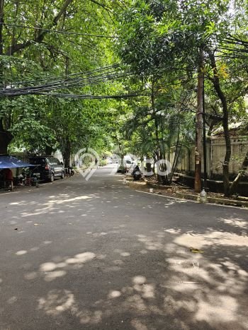 Rumah Elit Modern Tanpa Renovasi di Senopati Jakarta Selatan Rumah Elit Modern Tanpa Renovasi di Senopati Jakarta Selatan