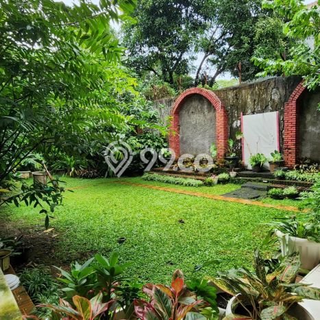 Rumah Eksklusif Dijual LT 800m2 di Cilandak, Jakarta Selatan Rumah Eksklusif Dijual LT 800m2 di Cilandak, Jakarta Selatan