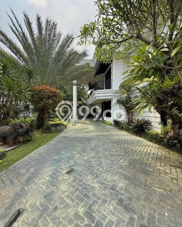 Dijual Rumah Mewah Elegan Dengan View Cantik di Kemang, Jakarta Selatan Dijual Rumah Mewah Elegan Dengan View Cantik di Kemang, Jakarta Selatan