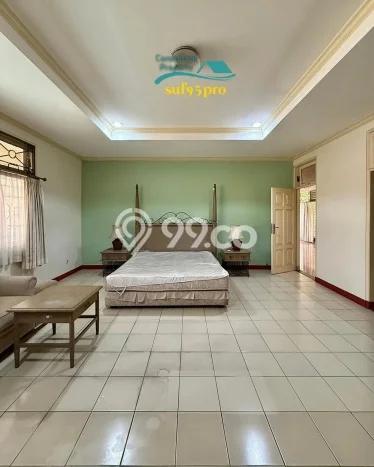 Rumah Elit Modern Tanpa Renovasi di Pondok Indah Jakarta Selatan Rumah Elit Modern Tanpa Renovasi di Pondok Indah Jakarta Selatan