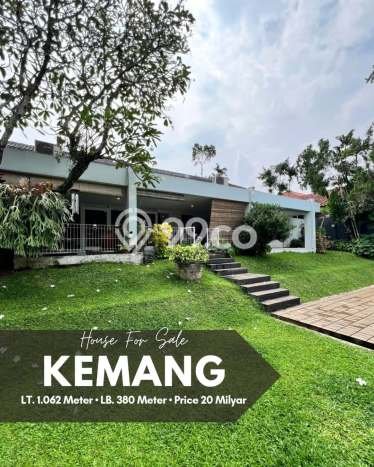 Ready to Use! Premium House LT 1062m2 Desain Elegan di Kemang Ready to Use! Premium House LT 1062m2 Desain Elegan di Kemang