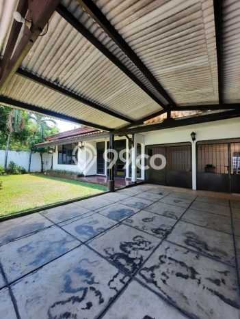 Rumah Luxury Modern Tanpa Renovasi di Cipete Jakarta Selatan Rumah Luxury Modern Tanpa Renovasi di Cipete Jakarta Selatan