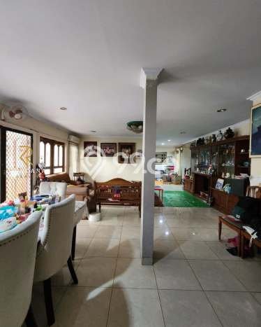 Rumah Elit LB 550m2 Siap Pakai Desain Elegan di Patal Senayan, Jakarta Selatan Rumah Elit LB 550m2 Siap Pakai Desain Elegan di Patal Senayan, Jakarta Selatan