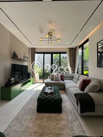Dijual Hunian Mewah dengan Fasilitas Sekitar Komplit di Kebayoran Lama, Jakarta Selatan Dijual Hunian Mewah dengan Fasilitas Sekitar Komplit di Kebayoran Lama, Jakarta Selatan