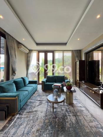 Rumah Elit Modern Siap Huni di Senayan Jakarta Selatan Rumah Elit Modern Siap Huni di Senayan Jakarta Selatan