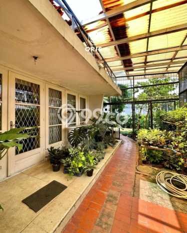 Tanah Dijual Area Strategis di Patal Senayan Jakarta Selatan 565m2 Tanah Dijual Area Strategis di Patal Senayan Jakarta Selatan 565m2