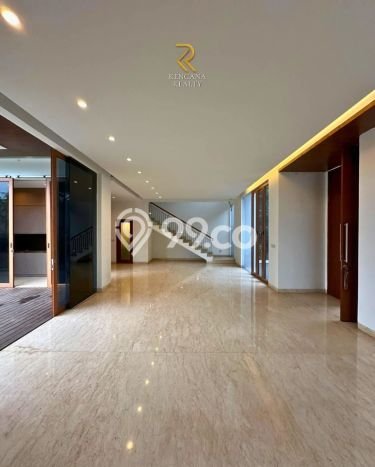 Rumah Elit LB 850m2 Siap Pakai Desain Elegan di Kuningan, Jakarta Selatan Rumah Elit LB 850m2 Siap Pakai Desain Elegan di Kuningan, Jakarta Selatan