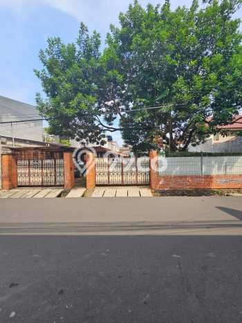 Rumah Elit Modern Siap Huni di Senopati Jakarta Selatan Rumah Elit Modern Siap Huni di Senopati Jakarta Selatan