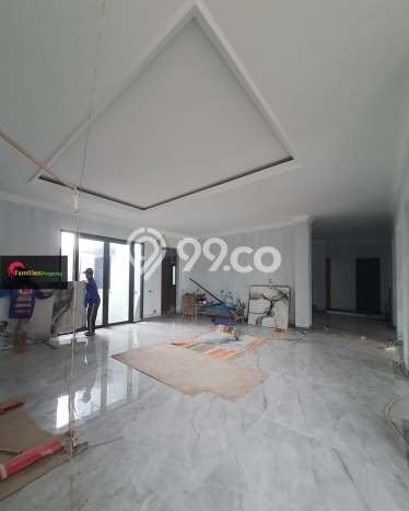 Ready to Use! Premium House LT 490m2 Desain Elegan di Fatmawati Ready to Use! Premium House LT 490m2 Desain Elegan di Fatmawati