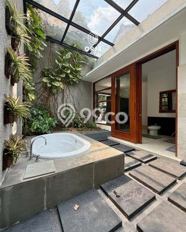 For Sale Rumah Elit Exclusive di Kebayoran Baru, Jakarta Selatan For Sale Rumah Elit Exclusive di Kebayoran Baru, Jakarta Selatan