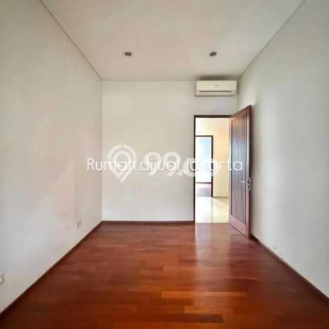 Best Deal Hunian Mewah Ideal dan Luas di Kebayoran Baru, Jakarta Selatan Best Deal Hunian Mewah Ideal dan Luas di Kebayoran Baru, Jakarta Selatan