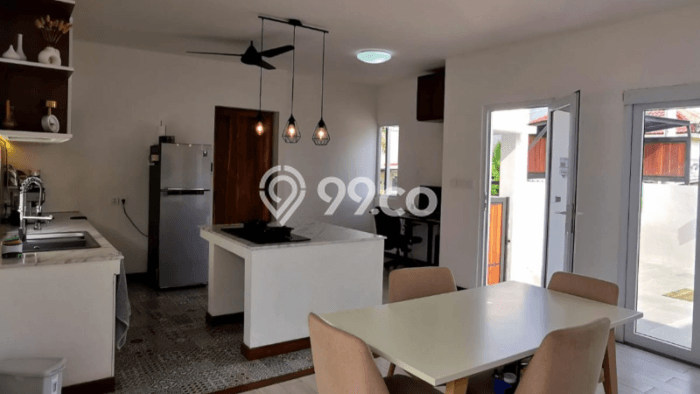 HARGA TERBAIK! Vila Kawasan Kuta Selatan, Luas 200m2m², Area Strategis HARGA TERBAIK! Vila Kawasan Kuta Selatan, Luas 200m2m², Area Strategis