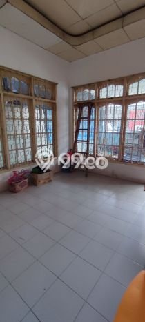 Rumah Strategis Modern Lb 150m2 di Payung Sekaki, Pekanbaru Rumah Strategis Modern Lb 150m2 di Payung Sekaki, Pekanbaru