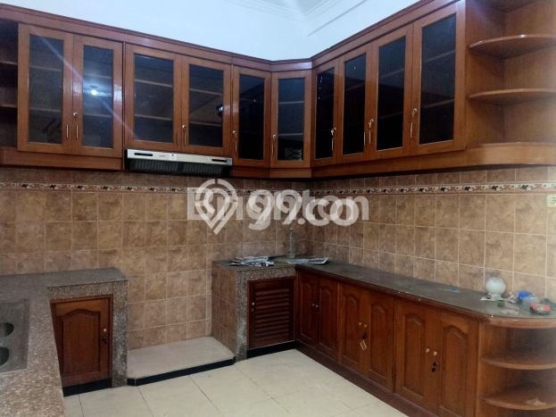 Rumah Minimalis 4 KT di Griya Shanta Malang Rumah Minimalis 4 KT di Griya Shanta Malang