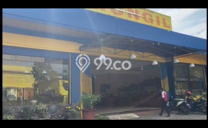 Disewakan Komersial di Singosari Malang LT 3500m2, LB 600m2 Disewakan Komersial di Singosari Malang LT 3500m2, LB 600m2